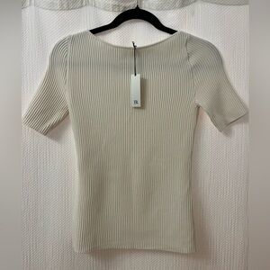 Banana Republic White Cream Short Sleeve Dressy Top